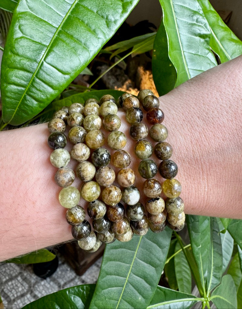 Garnet - Green 8mm Round Bracelet