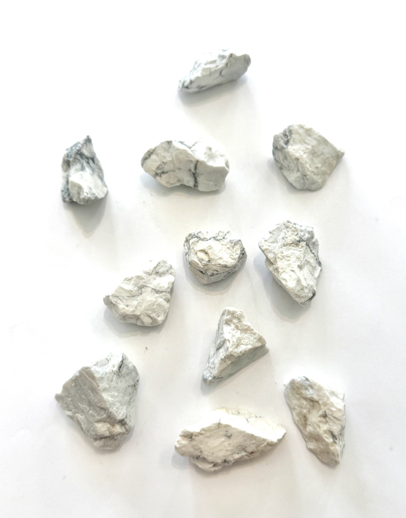 Howlite - (M)