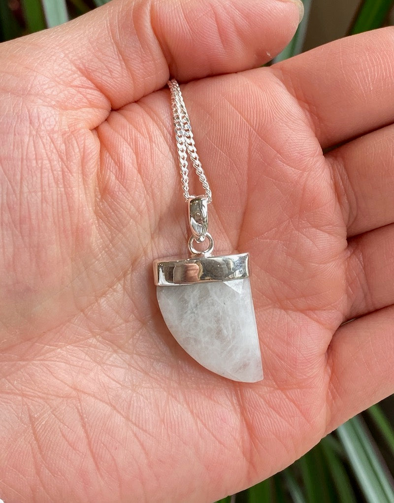 MOONSTONE - RAINBOW CLAW PENDANT - FACET