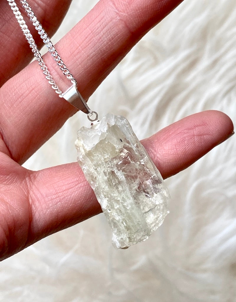 Hiddenite / Green Kunzite Raw Pendant